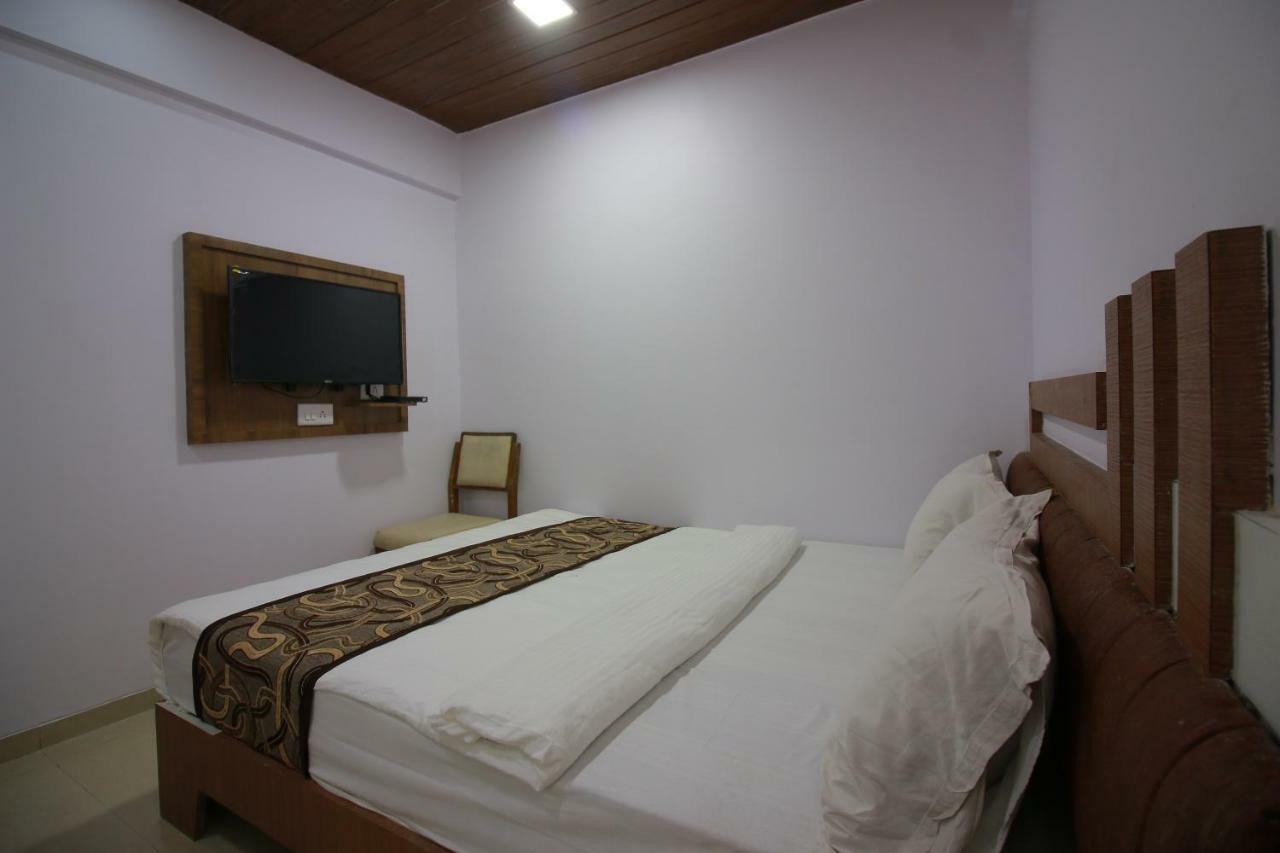 Hotel Apex Navi Mumbai Eksteriør bilde